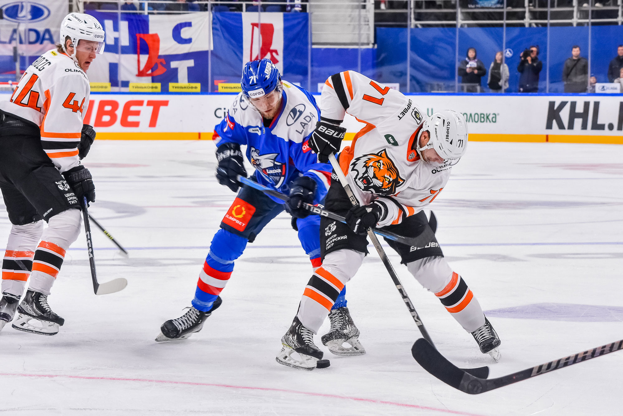 команда амур хоккей хабаровск. амур хабаровск. счет игры сегодня амура. хк амур 2024. буллиты амур трактор.
