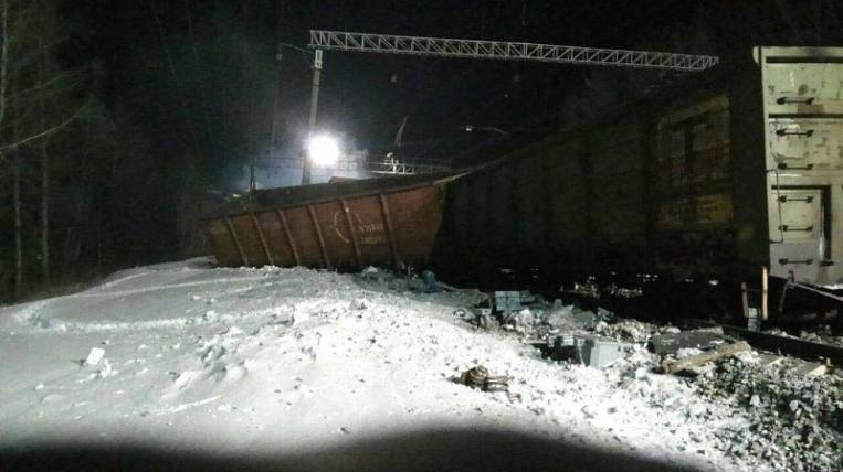 Железнодорожников оштрафовали за сход грузовых вагонов в Забайкалье