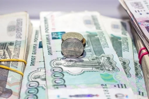 Почти 200 млн рублей субсидий на зарплаты получил бизнес в Бурятии