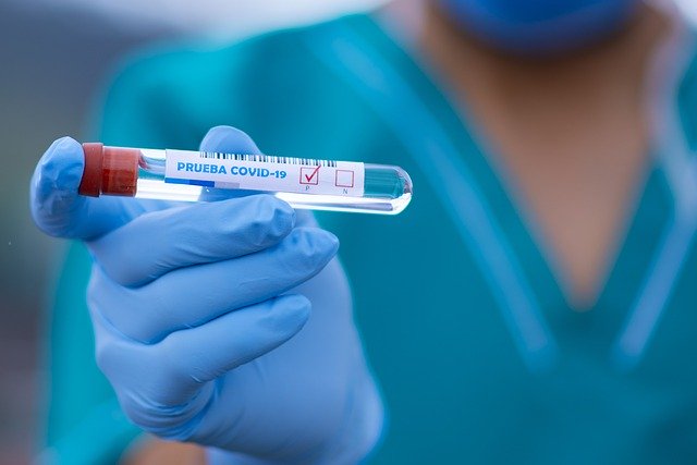 Новые случаи заражения коронавирусом зафиксировали на Сахалине