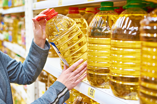 Экспорт подсолнечного масла ограничат в России 