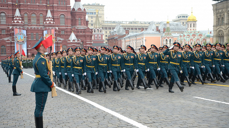 Приглашения к участию в параде Победы в России отправили в 19 стран