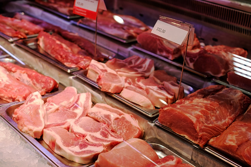 Производители сообщили о возможном снижении цен на свинину
