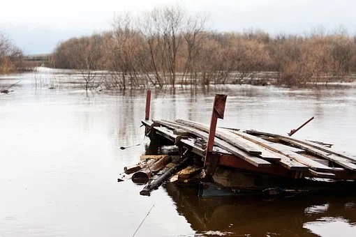 Режим ЧС введен из-за паводка в Якутске