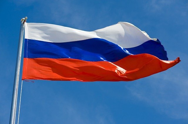 ВЦИОМ: большинство россиян одобряют поправки в Конституцию