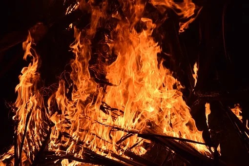 Фургала хотят привлечь к ответственности за пожар в лагере «Холдоми»