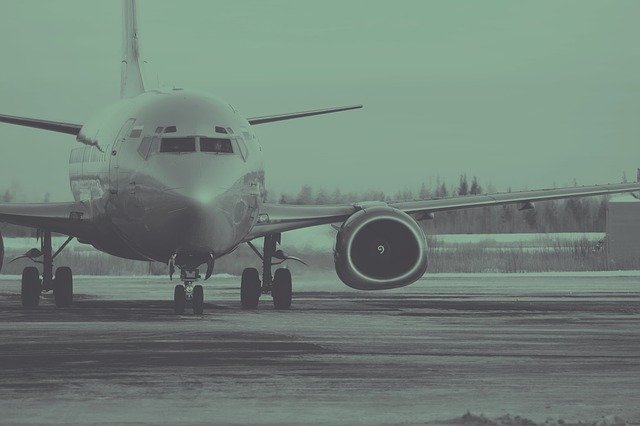 Стоимость авиабилетов вырастет из-за падения рубля
