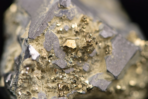 Добыча золота снизилась на 13% на Чукотке 