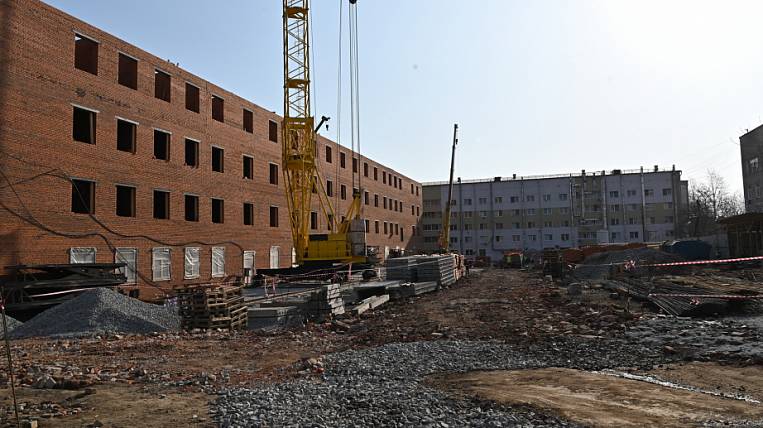 Строительство палатного корпуса тубдиспансера завершают в Хабаровске