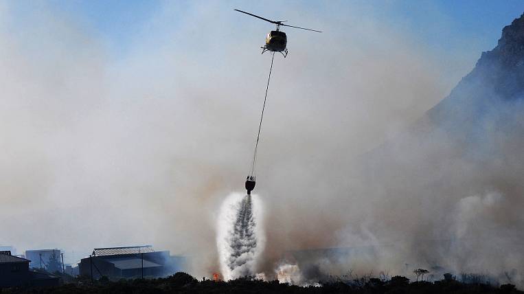 Режим ЧС из-за пожаров ввели в четырех районах Якутии