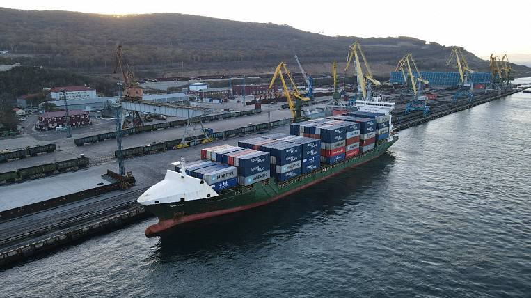 Новую площадку для перевалки контейнеров открыли в порту Восточный