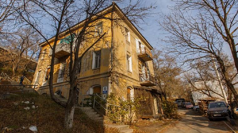 Историческое здание за рубль предлагают купить в Приморье