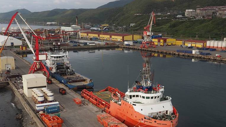 Грузопассажирский паром между портами ДФО запустят в 2023 году 