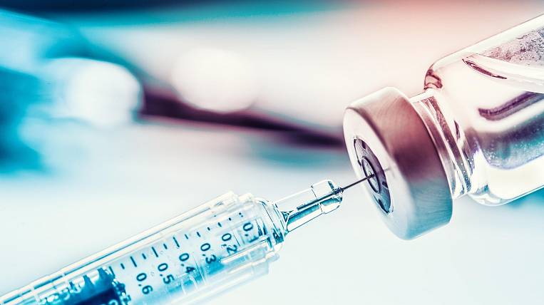 Вакцину от коронавируса в России выпустят в двух вариантах