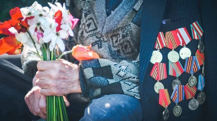 Ветераны ВОВ получат увеличенные выплаты ко Дню Победы