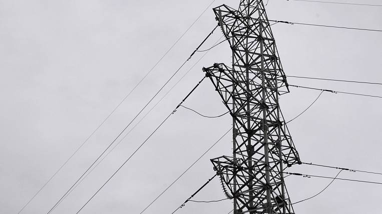 Приморские энергетики восстановили электроснабжение в Красноармейском районе