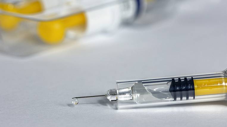 Глава Минздрава назвал время появления вакцины от коронавируса