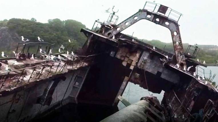 Подводную лодку нашли в старом доке на Камчатке