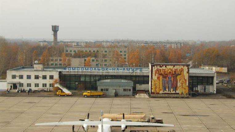 Аэропорт Комсомольска перестал принимать самолеты