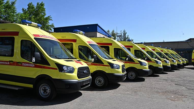 Новые автомобили скорой помощи получили больницы Хабаровского края
